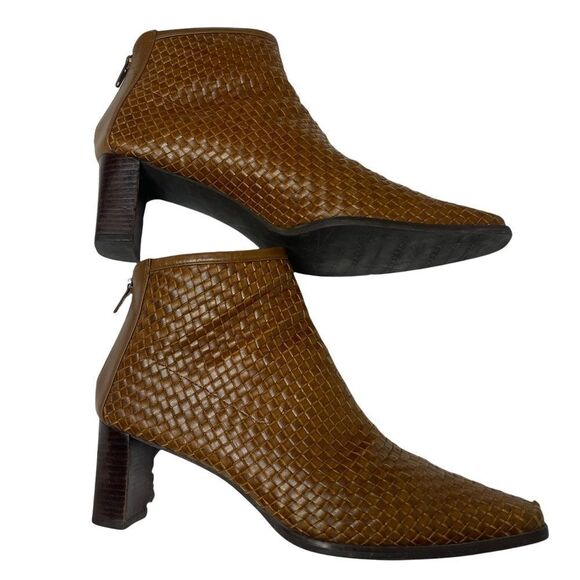 Stuart Weitzman woven leather brown boots booties 9 m - Picture 4 of 11